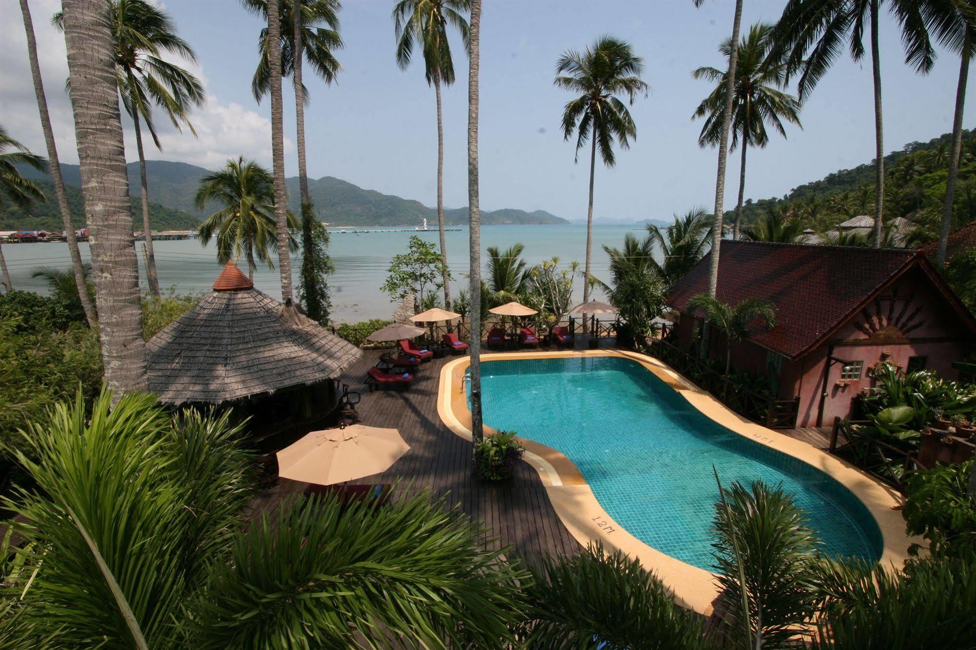 Nirvana Resort Koh Chang Bang Tao Beach Dış mekan fotoğraf